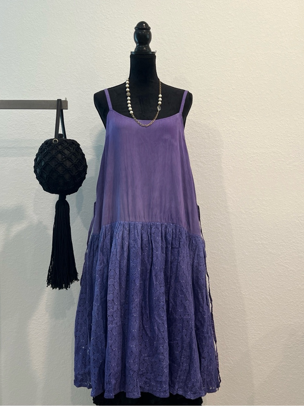Sleeveless Purple marble Midi Dress with Lace-Tiered Skirt